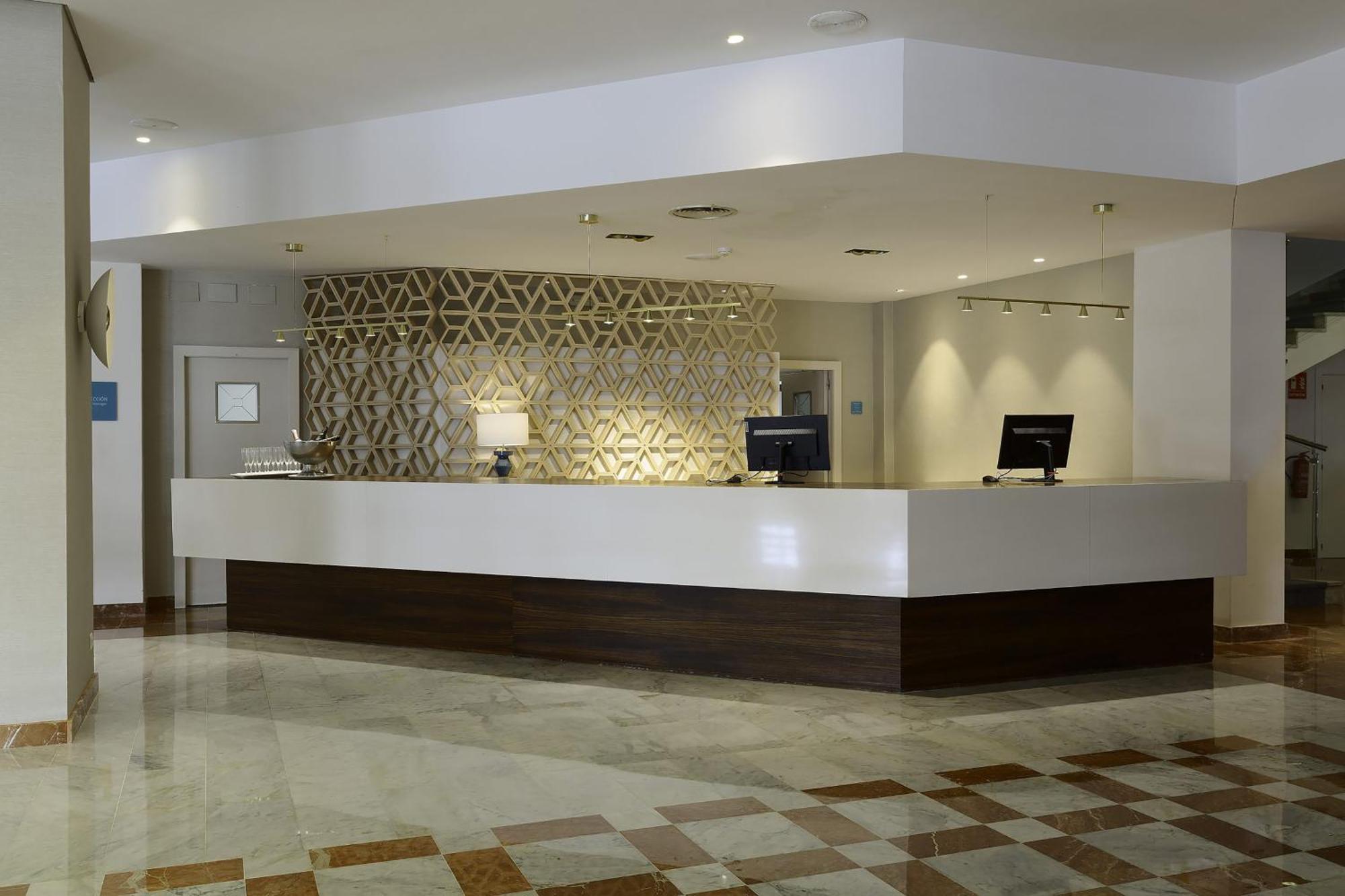 Alua Illa De Menorca Hotel ซัลการ์ ภายนอก รูปภาพ