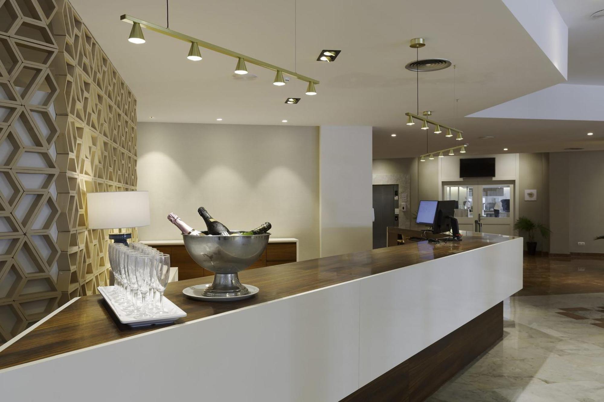 Alua Illa De Menorca Hotel ซัลการ์ ภายนอก รูปภาพ