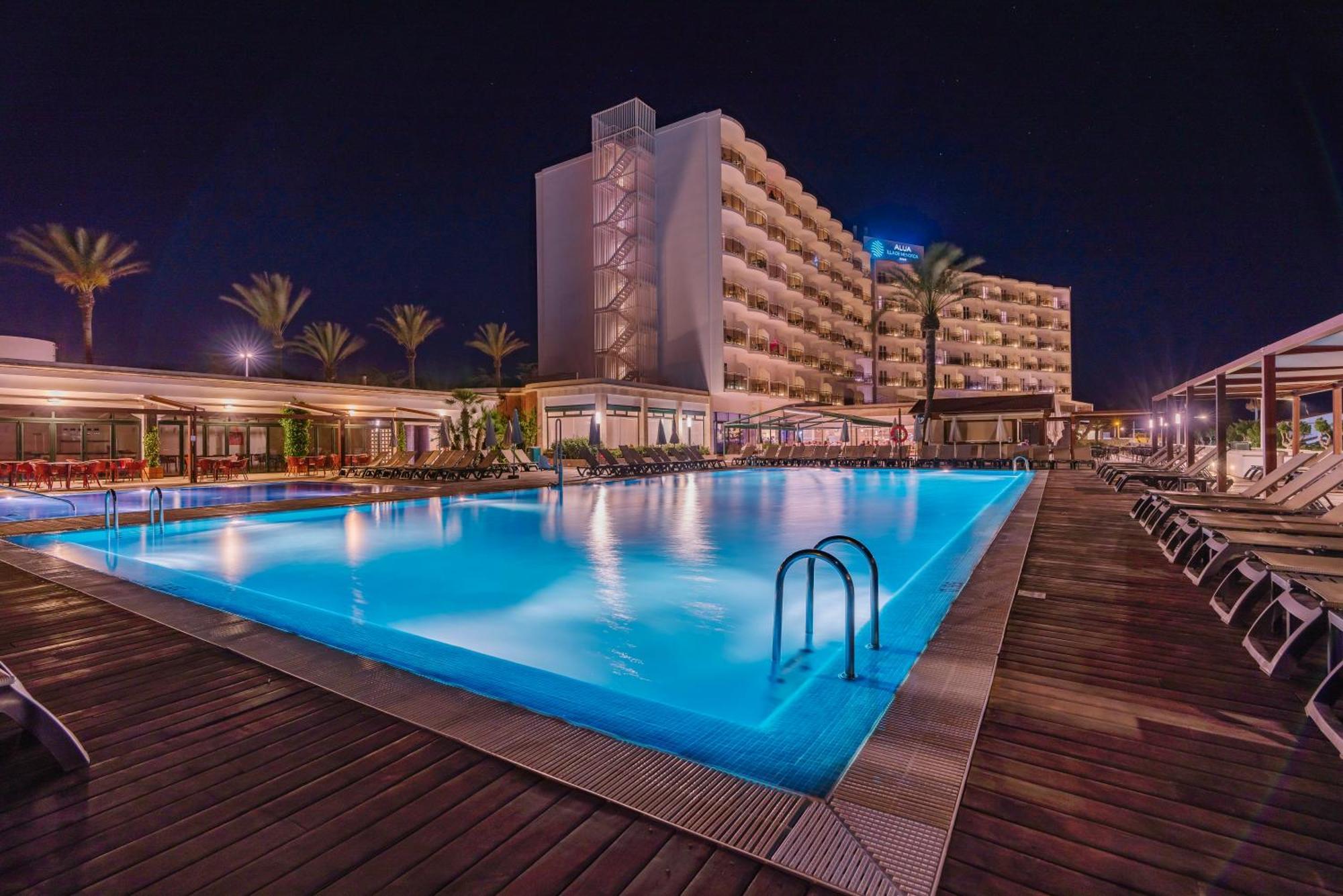 Alua Illa De Menorca Hotel ซัลการ์ ภายนอก รูปภาพ
